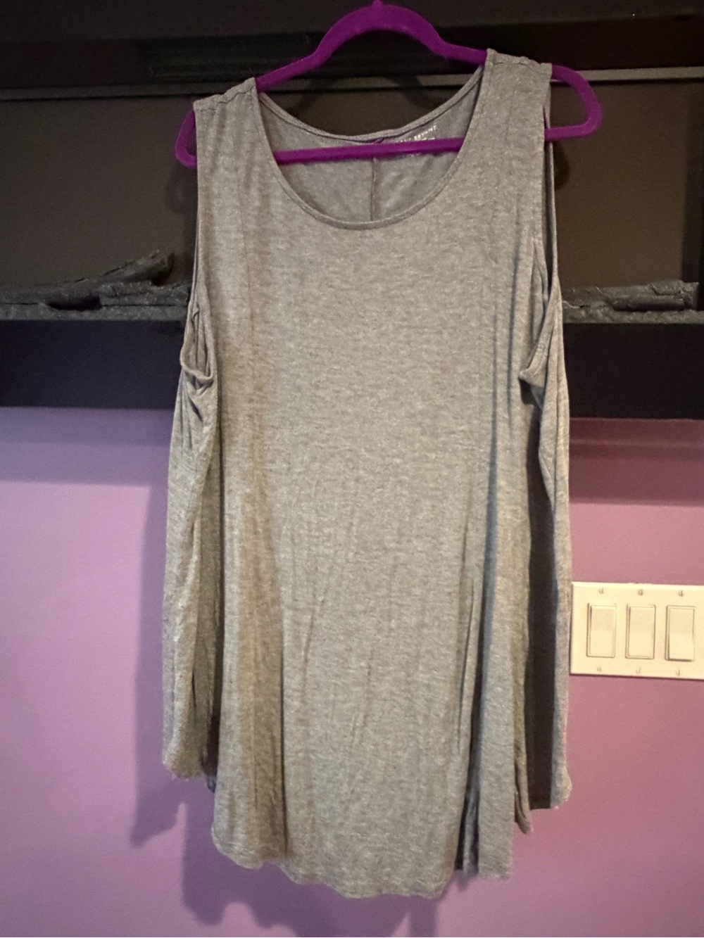 Women's Gray Cold-Shoulder Long Sleeve Top